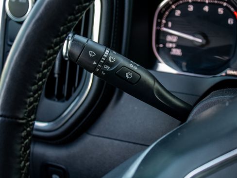 Used 2020 GMC Sierra 1500 SLT image 26