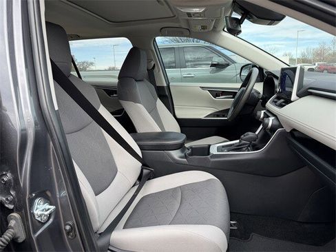 Certified 2025 Toyota RAV4 XLE image 28