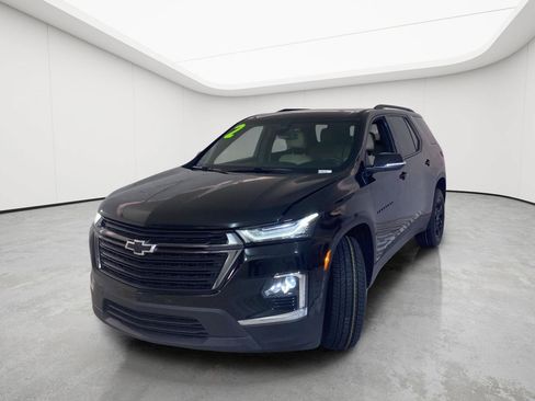 Used 2023 Chevrolet Traverse LS w/ Midnight/Sport Edition AWD/4WD image 3