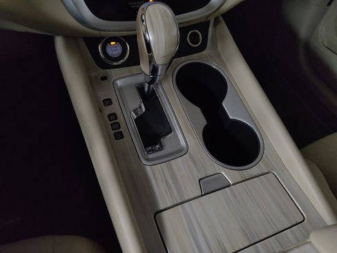 Used 2017 Nissan Murano SV image 26