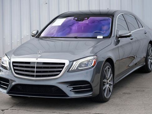 Used 2018 Mercedes-Benz S 560 Sedan image 49