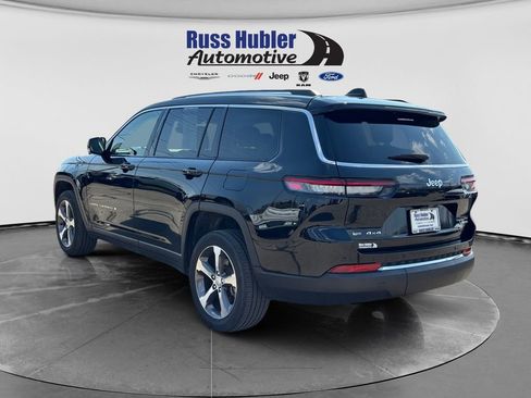 Used 2023 Jeep Grand Cherokee L Limited AWD/4WD image 3