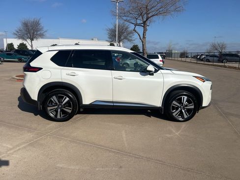 Certified 2021 Nissan Rogue SL w/ Premium Package image 6