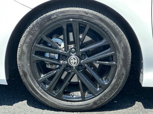Used 2025 Toyota Camry SE FWD image 34