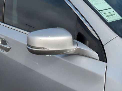 Used 2015 Acura RLX w/ Technology Package image 10