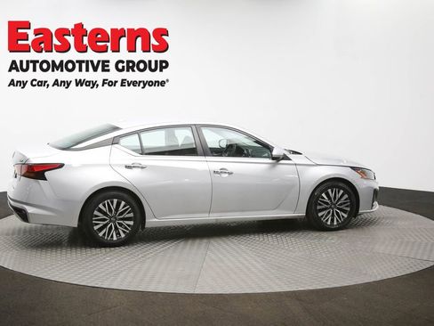Used 2023 Nissan Altima 2.5 SV image 43