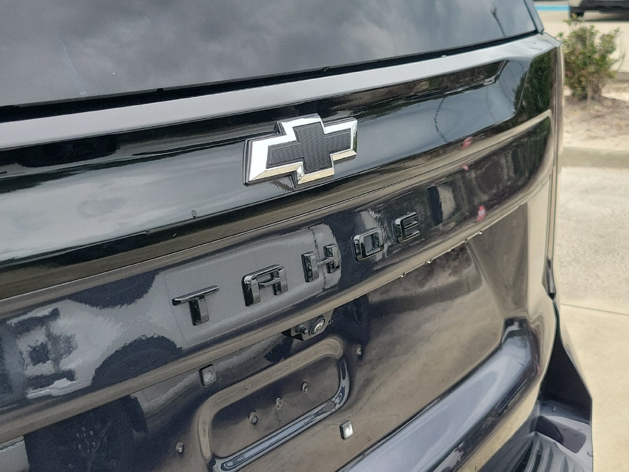 Certified 2025 Chevrolet Tahoe Z71 AWD/4WD image 6