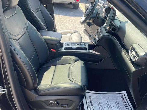 Used 2020 Ford Explorer ST w/ ST Street Pack AWD/4WD image 31