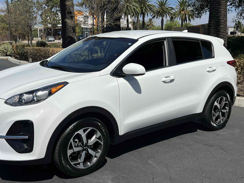 Used 2020 Kia Sportage LX FWD image 45