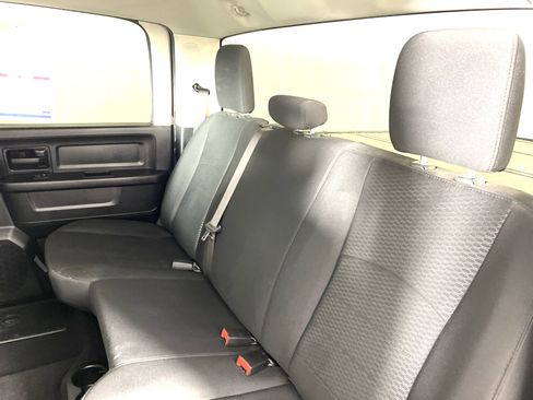 Used 2019 RAM 1500 Express w/ Wheel & Sound Group AWD/4WD image 31