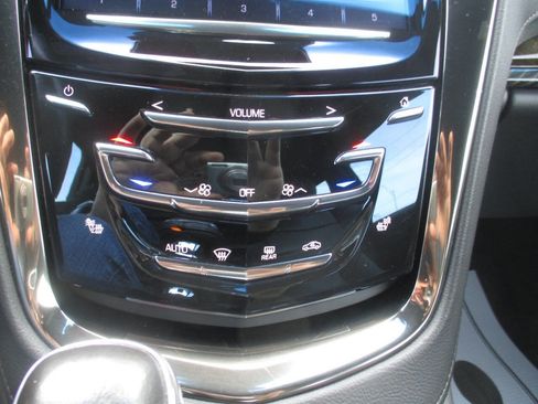 Used 2016 Cadillac ELR image 16