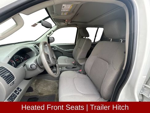 Used 2017 Nissan Frontier SV w/ SV Value Truck Package AWD/4WD image 10