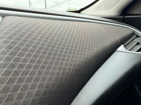 Used 2023 Chevrolet Malibu LT image 37