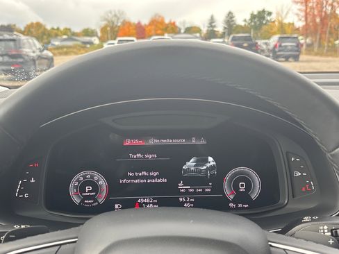 Used 2022 Audi Q7 3.0T Prestige image 19