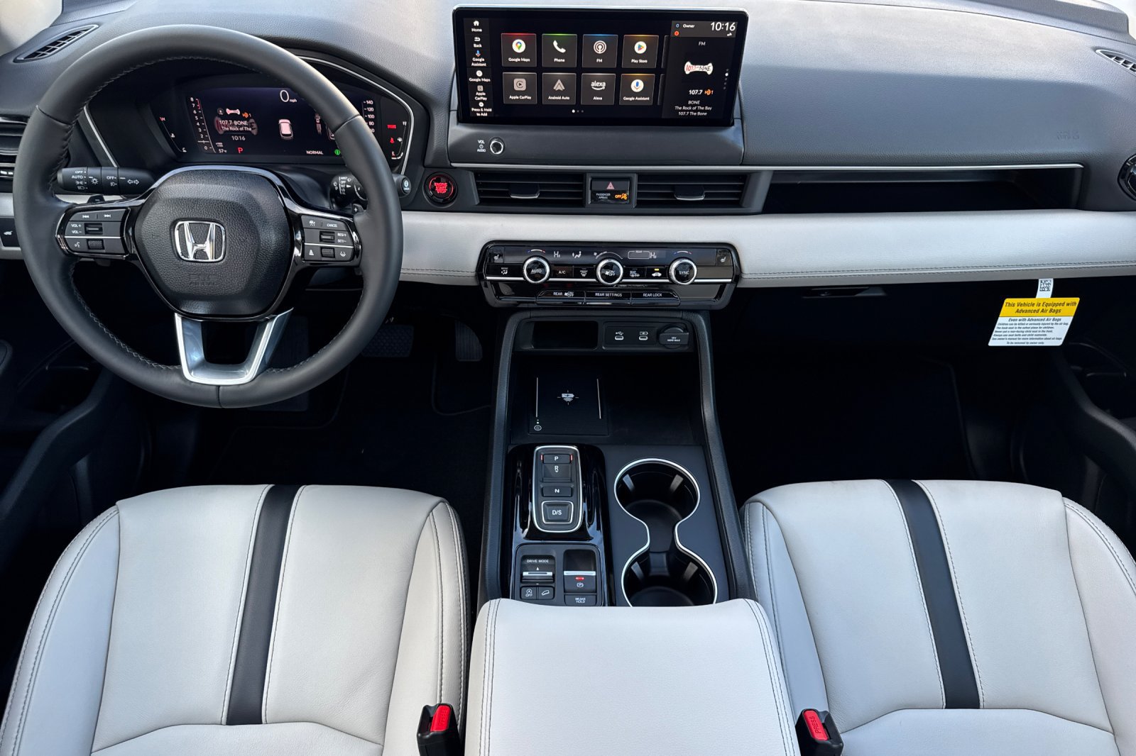 New 2026 Honda Pilot Touring image 14