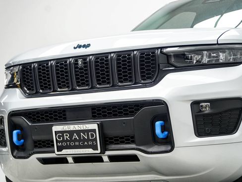 Used 2024 Jeep Grand Cherokee Limited 4xe AWD/4WD image 2
