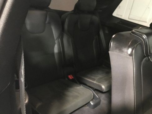 Used 2016 Volvo XC90 T6 R-Design w/ Vision Package image 22