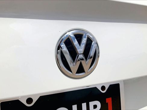 Used 2021 Volkswagen Jetta R-Line FWD image 33