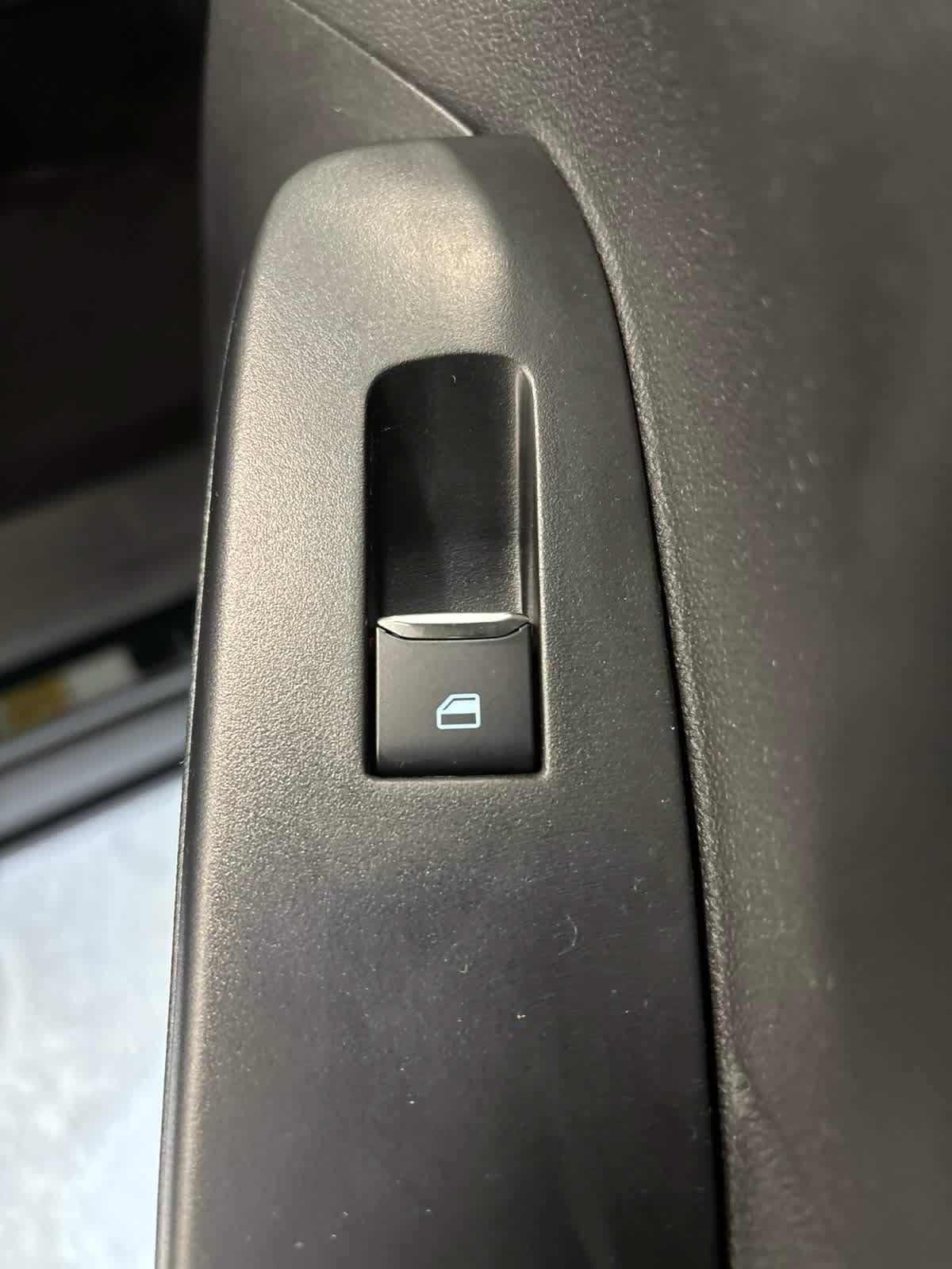 Certified 2024 Ford Escape Active AWD/4WD image 35