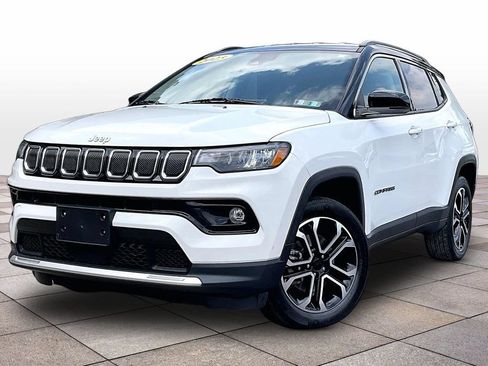 Used 2022 Jeep Compass Limited AWD/4WD image 2