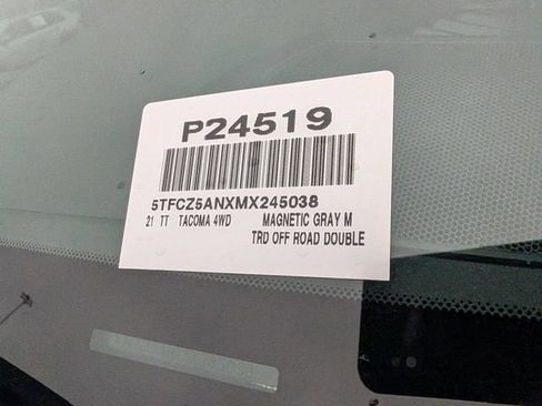 Used 2021 Toyota Tacoma TRD Off-Road AWD/4WD image 34