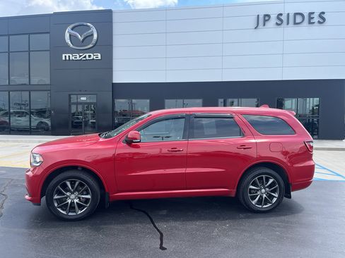 Used 2018 Dodge Durango GT AWD/4WD image 2