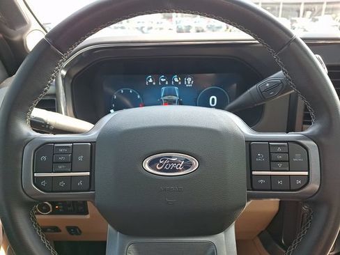 Used 2025 Ford F250 Lariat w/ Black Appearance Package AWD/4WD image 19