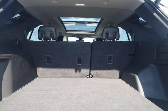 Used 2020 Chevrolet Equinox Premier FWD image 25