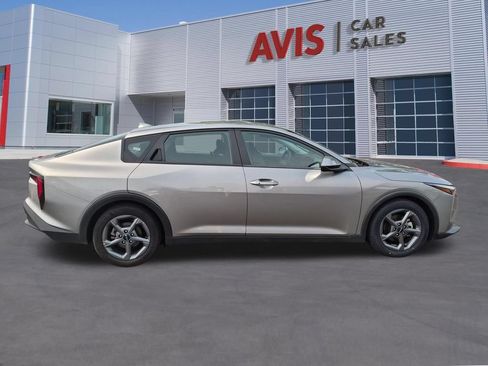 Used 2025 Kia K4 FWD image 5