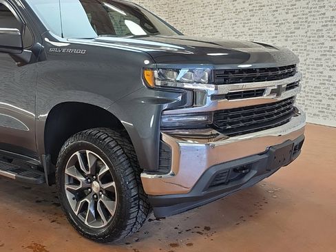 Used 2019 Chevrolet Silverado 1500 LT w/ All-Star Edition image 8