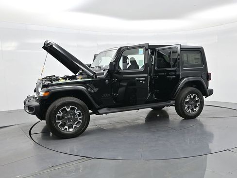 New 2025 Jeep Wrangler Sahara w/ Safety Group image 28