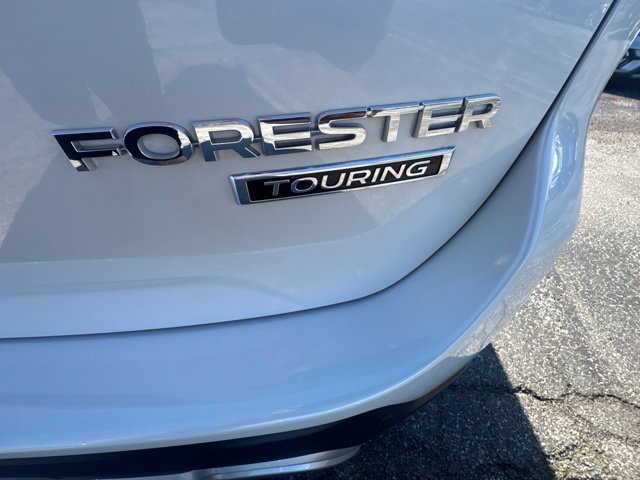 Certified 2022 Subaru Forester Touring AWD/4WD image 6