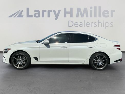 Used 2026 Genesis G70 2.5T Prestige RWD image 2