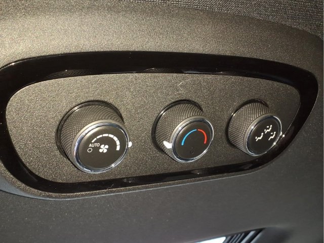 Used 2023 Dodge Durango GT AWD/4WD image 21