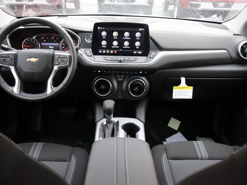 New 2026 Chevrolet Blazer LT image 17