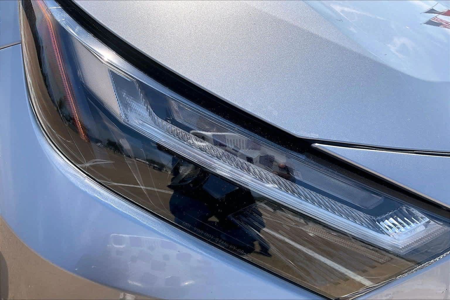 Used 2023 Toyota RAV4 Limited AWD/4WD image 30