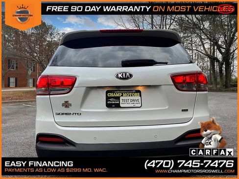 Used 2016 Kia Sorento LX w/ LX Convenience Package image 9