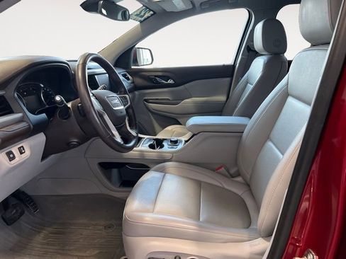 Used 2022 GMC Acadia SLT w/ Preferred Package AWD/4WD image 7