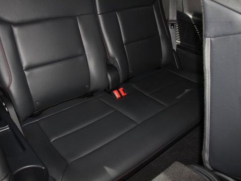 Certified 2025 Ford Explorer ST-Line w/ Premium Package RWD image 26