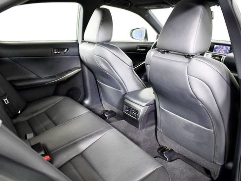 Used 2016 Lexus IS 300 AWD image 35