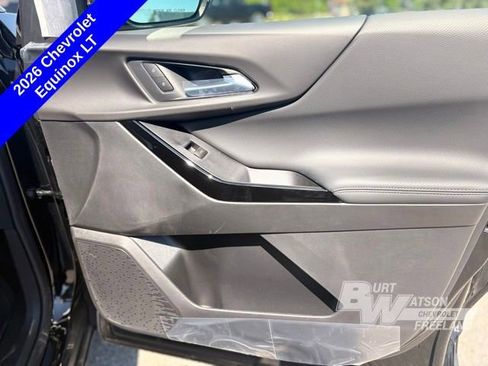 New 2026 Chevrolet Equinox LT w/ Convenience Package II FWD image 25