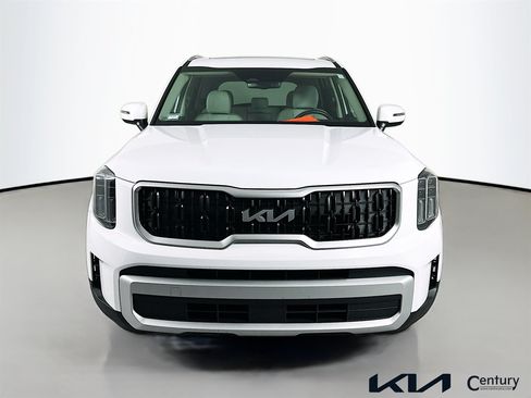 Certified 2025 Kia Telluride EX FWD image 2