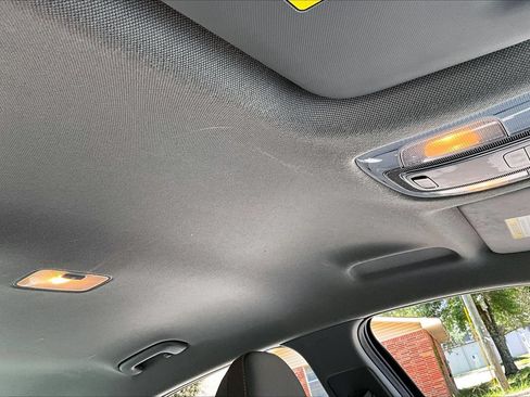 Used 2022 Hyundai Elantra SEL FWD image 26