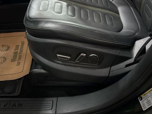 Used 2023 Rivian R1T Adventure AWD/4WD image 19