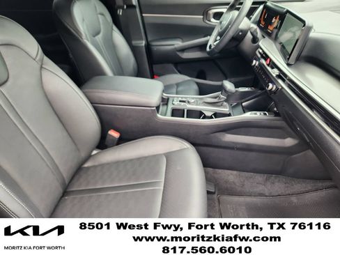 Used 2025 Kia Sorento S AWD/4WD image 10