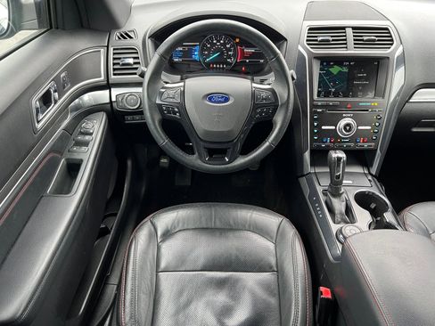 Used 2018 Ford Explorer Sport w/ Equipment Group 401A image 25