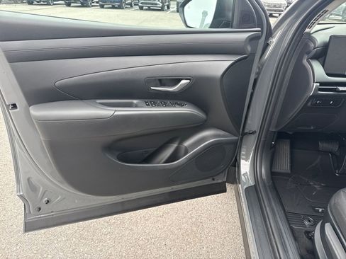 New 2026 Hyundai Tucson SE image 11