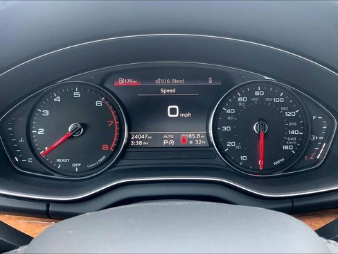 Certified 2023 Audi Q5 2.0T Premium w/ Convenience Package image 25