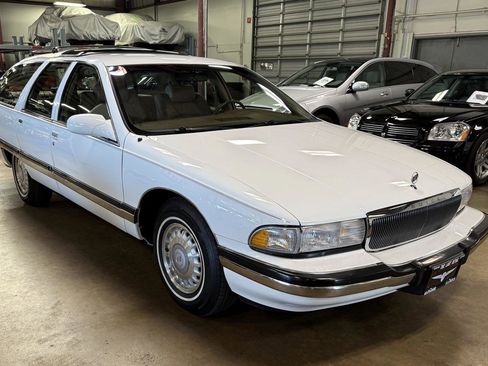 Used 1995 Buick Roadmaster Estate RWD image 1