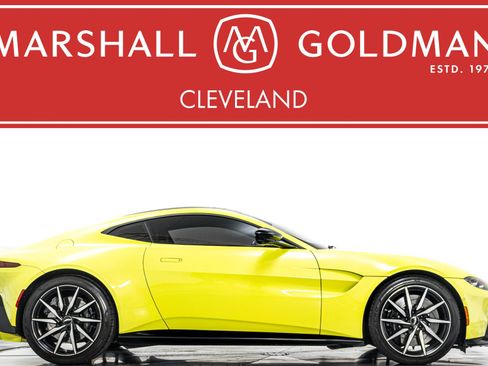 Used 2019 Aston Martin V8 Vantage Coupe RWD image 1